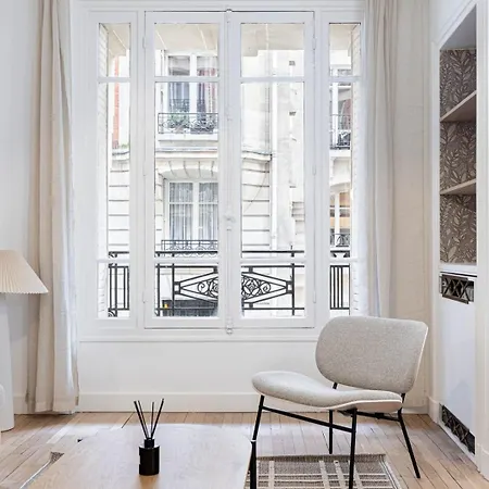 Guestready - Stylish Escape Near Attractions * Paris