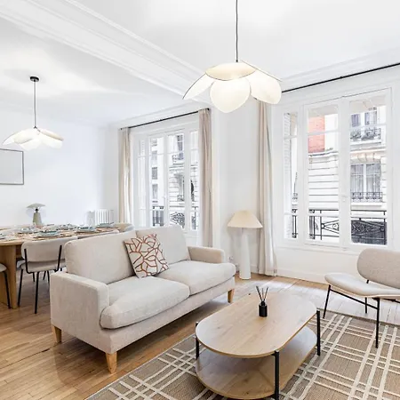 Guestready - Stylish Escape Near Attractions