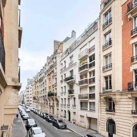 Guestready - Stylish Escape Near Attractions Apartment *