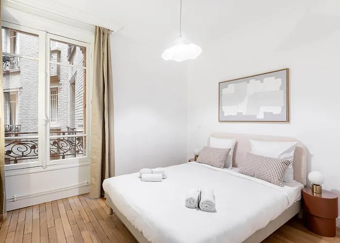 Daire Guestready - Stylish Escape Near Attractions